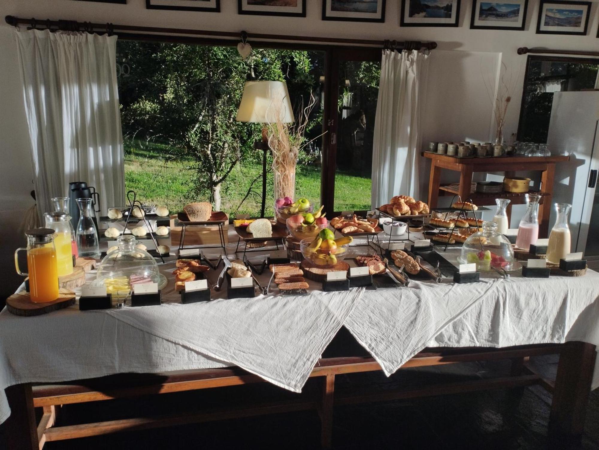 Hosteria El Condado San Carlos de Bariloche Ngoại thất bức ảnh